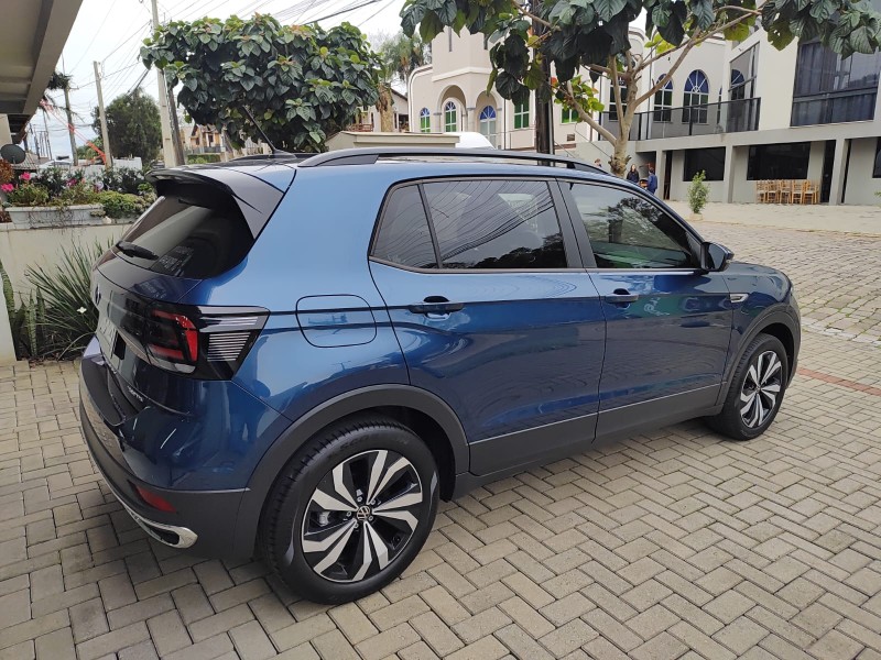 T-CROSS 1.0 COMFORTLINE TSI FLEX 4P AUTOMÁTICO - 2023 - LAJEADO