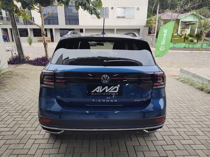 T-CROSS 1.0 COMFORTLINE TSI FLEX 4P AUTOMÁTICO - 2023 - LAJEADO