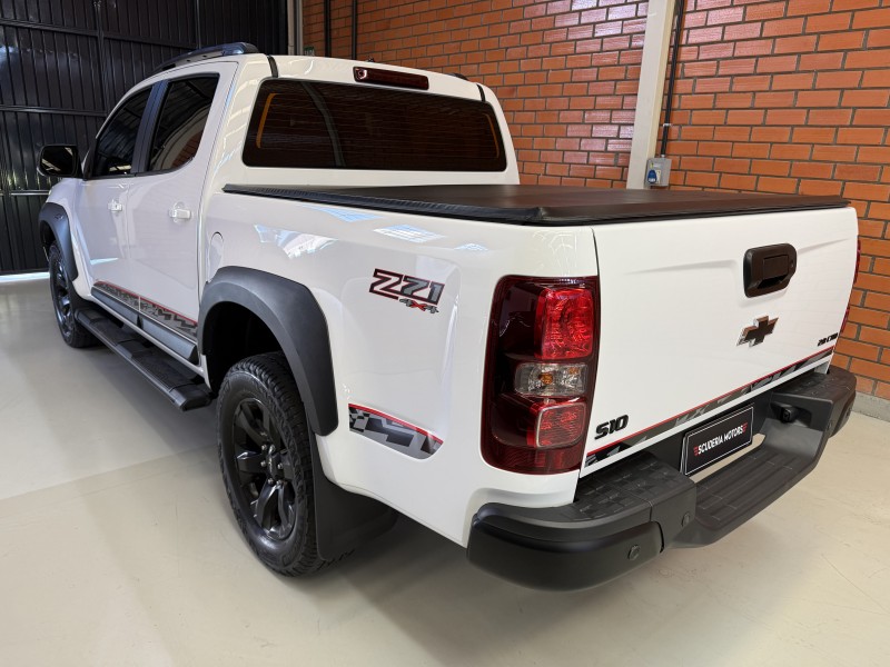 S10 2.8 Z71 4X4 CD 16V TURBO DIESEL 4P AUTOMÁTICA - 2022 - BENTO GONçALVES