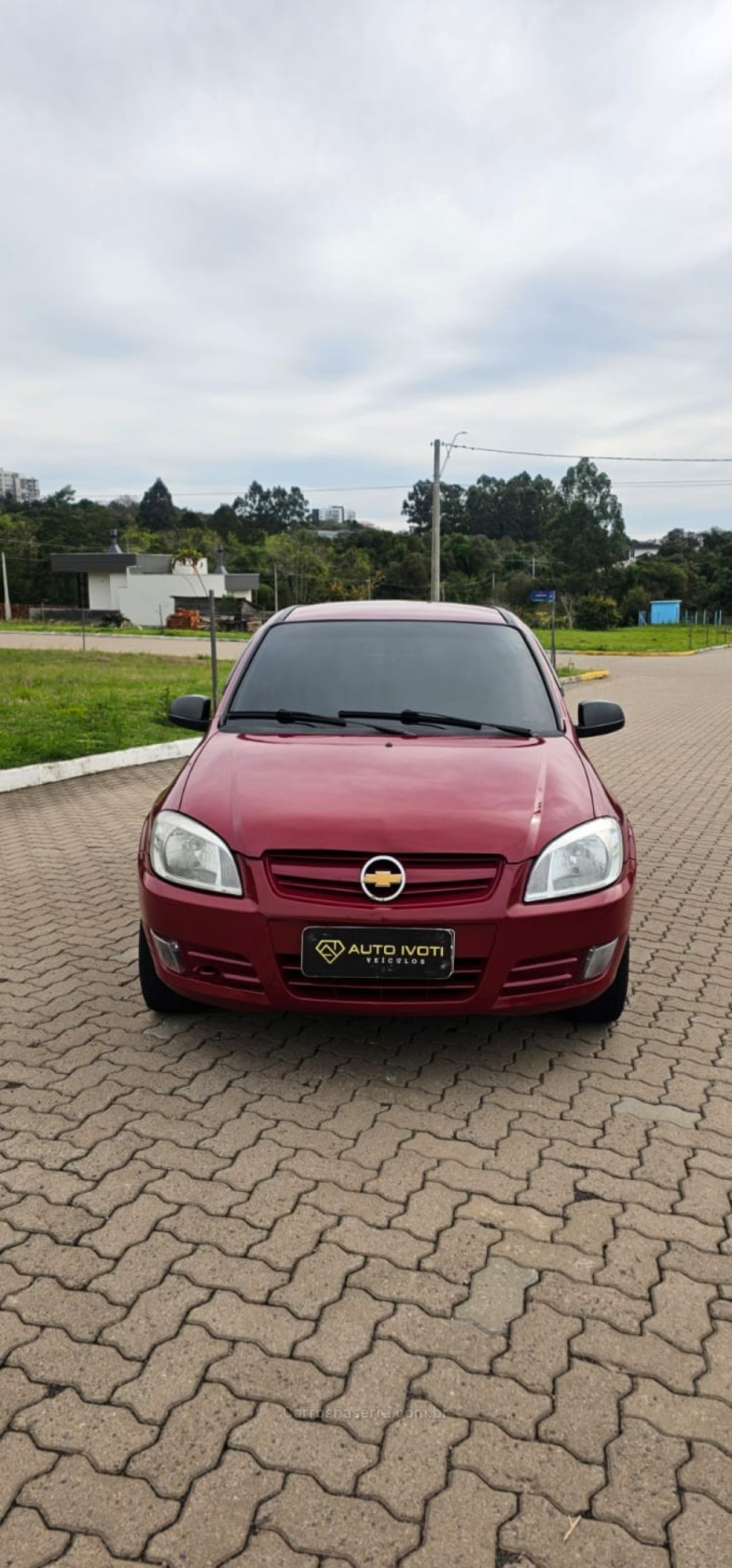 PRISMA 1.4 MPFI MAXX 8V FLEX 4P MANUAL - 2011 - IVOTI