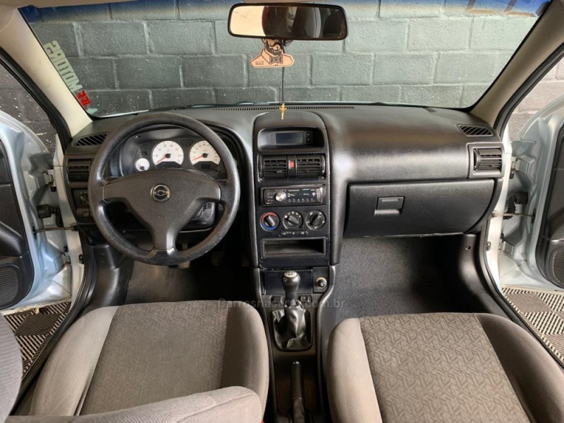ASTRA 2.0 MPFI ELEGANCE SEDAN 8V MULTIPOWER 4P MANUAL - 2005 - CAXIAS DO SUL