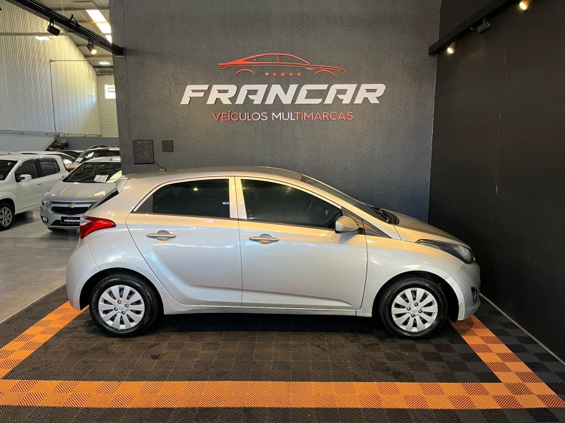 HB20 1.6 COMFORT PLUS 16V FLEX 4P MANUAL - 2013 - ANTôNIO PRADO