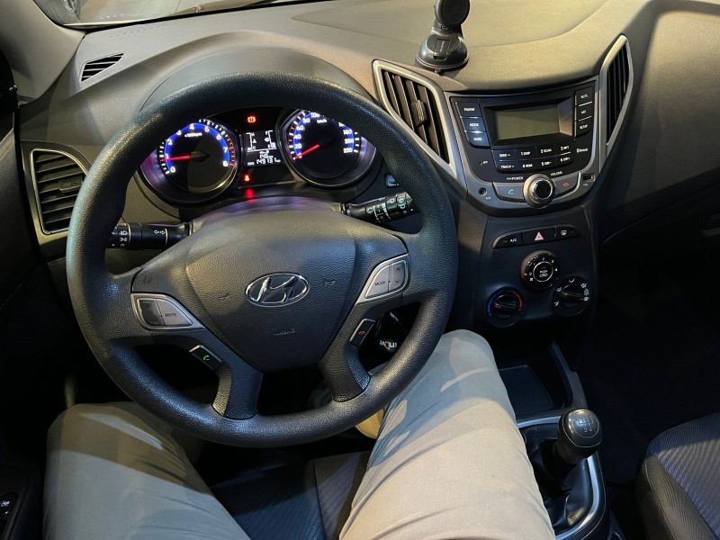 HB20 1.6 COMFORT PLUS 16V FLEX 4P MANUAL - 2013 - ANTôNIO PRADO