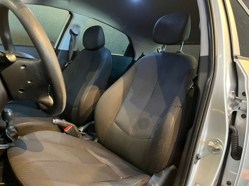 HB20 1.6 COMFORT PLUS 16V FLEX 4P MANUAL - 2013 - ANTôNIO PRADO