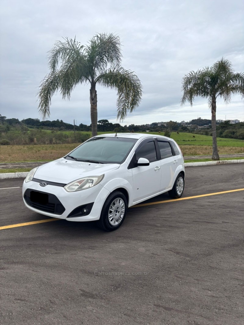 fiesta 1.6 mpi 8v gasolina 4p manual 2014 carlos barbosa