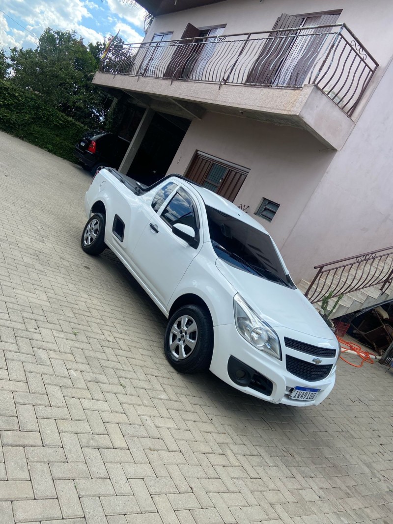 montana 1.4 mpfi ls cs 8v flex 2p manual 2015 flores da cunha