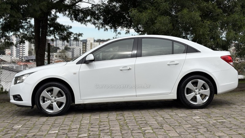 CRUZE 1.8 LT 16V FLEX 4P AUTOMÁTICO - 2013 - CAXIAS DO SUL