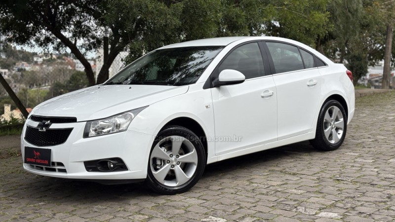 cruze 1.8 lt 16v flex 4p automatico 2013 caxias do sul