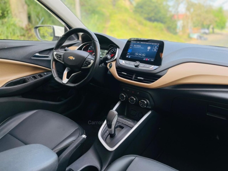 ONIX 1.0 PREMIER 8V TURBO FLEX 4P AUTOMÁTICO - 2023 - NOVO HAMBURGO