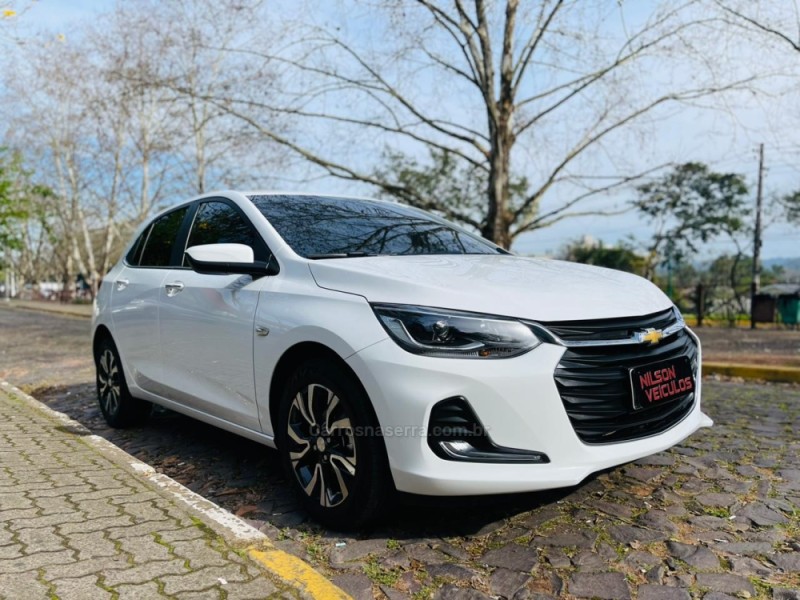 ONIX 1.0 PREMIER 8V TURBO FLEX 4P AUTOMÁTICO - 2023 - NOVO HAMBURGO