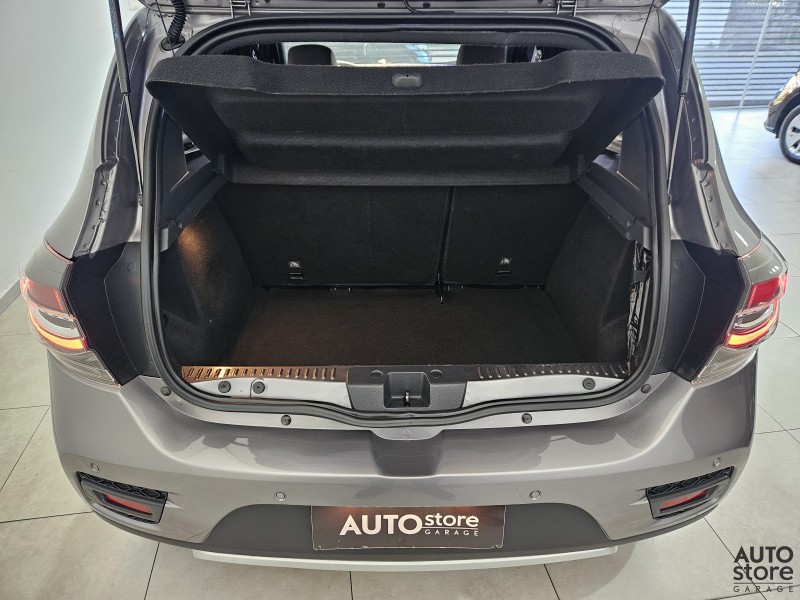 SANDERO 1.6 STEPWAY ICONIC X-TRONIC 16V FLEX 4P AUTOMÁTICO - 2022 - CAXIAS DO SUL