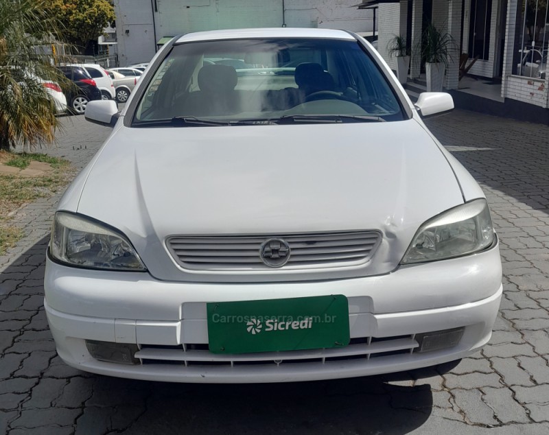 ASTRA 1.8 MPFI GL SEDAN 8V ÁLCOOL 4P MANUAL - 2002 - CAXIAS DO SUL