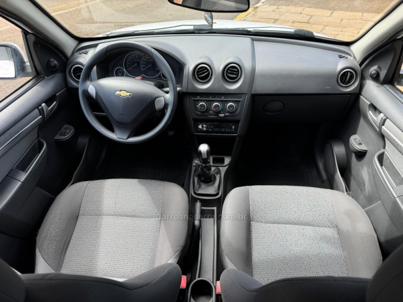 CELTA 1.0 MPFI LT 8V FLEX 4P MANUAL - 2015 - LAGOA VERMELHA