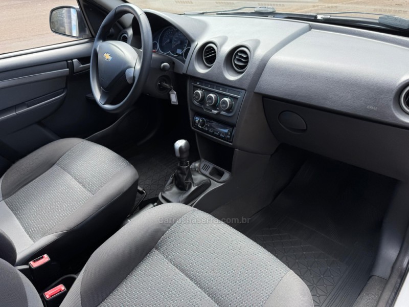 CELTA 1.0 MPFI LT 8V FLEX 4P MANUAL - 2015 - LAGOA VERMELHA