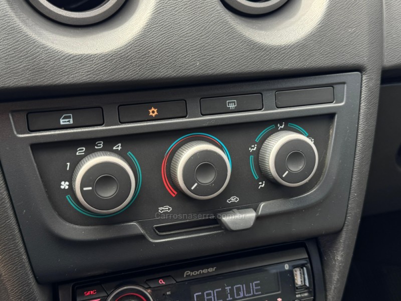 CELTA 1.0 MPFI LT 8V FLEX 4P MANUAL - 2015 - LAGOA VERMELHA
