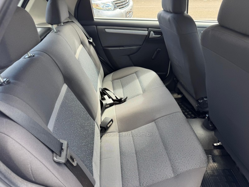 CELTA 1.0 MPFI LT 8V FLEX 4P MANUAL - 2015 - LAGOA VERMELHA