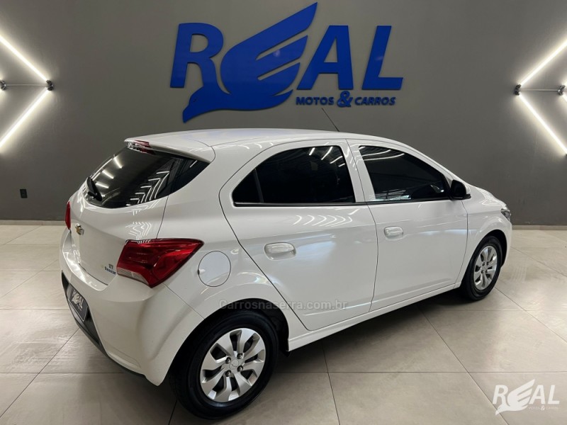 ONIX 1.0 LT 12V FLEX 4P MANUAL - 2019 - SAPIRANGA