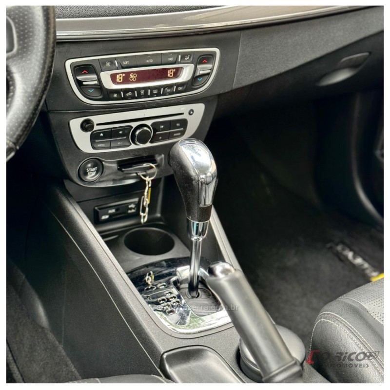 FLUENCE 2.0 DYNAMIQUE PLUS 16V FLEX 4P AUTOMÁTICO - 2016 - CAMPO BOM