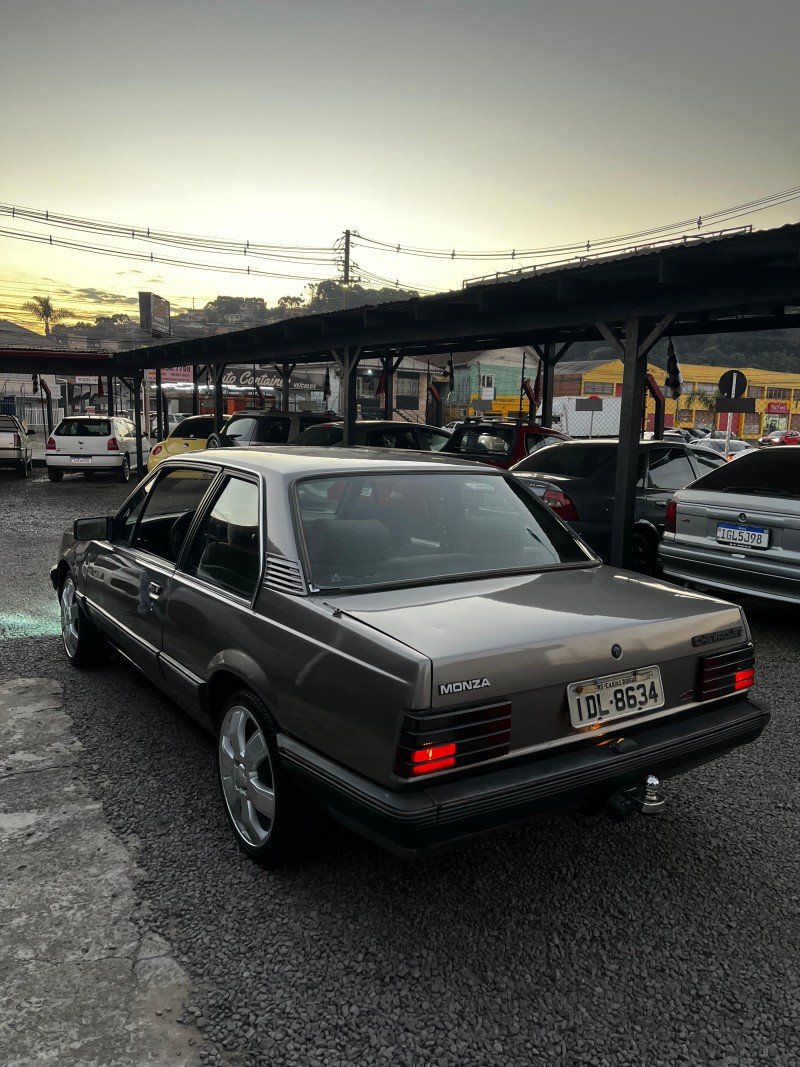 MONZA 2.0 EFI SL/E 8V GASOLINA 2P MANUAL - 1990 - CAXIAS DO SUL