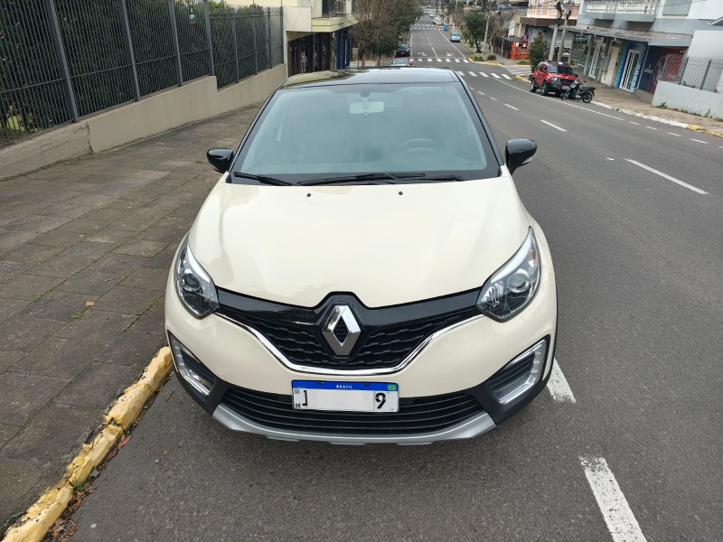 CAPTUR 1.6 16V FLEX ZEN AUTOMÁTICO - 2018 - FARROUPILHA