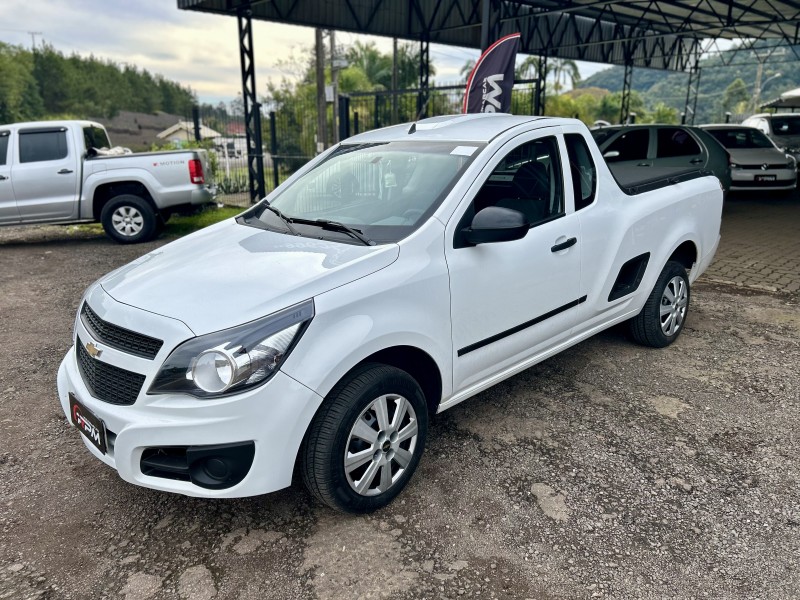 montana 1.4 mpfi ls cs 8v flex 2p manual 2013 sao sebastiao do cai