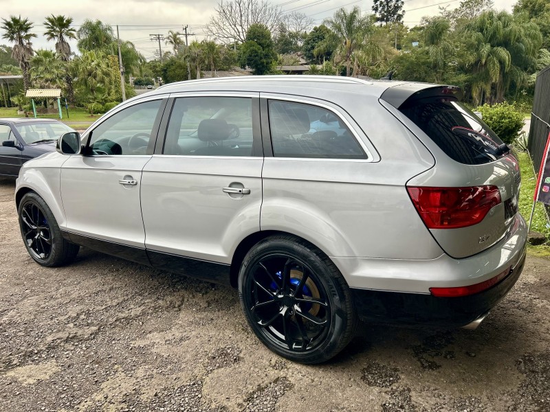 Q7 4.2 FSI QUATTRO V8 32V GASOLINA 4P TIPTRONIC - 2007 - SãO SEBASTIãO DO CAí