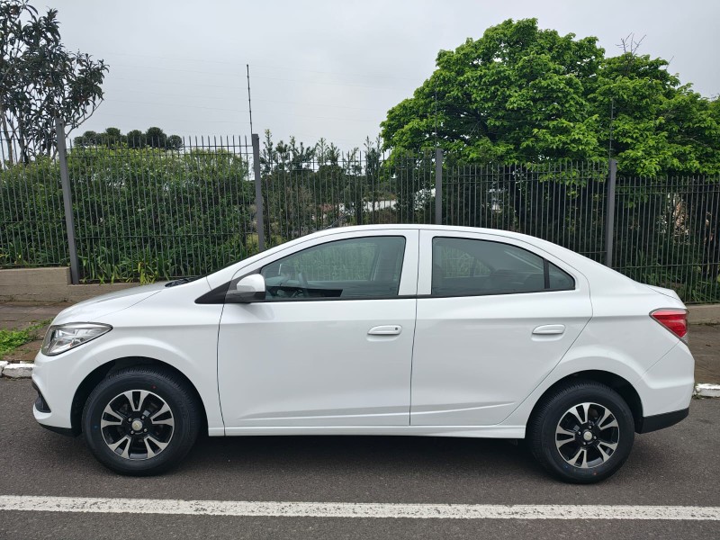 PRISMA 1.0 MPFI LT 8V FLEX 4P MANUAL - 2015 - FARROUPILHA