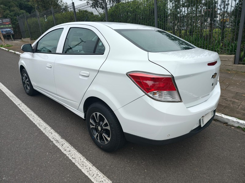 PRISMA 1.0 MPFI LT 8V FLEX 4P MANUAL - 2015 - FARROUPILHA