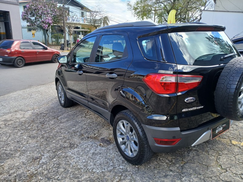 ECOSPORT 1.6 XLS FREESTYLE 8V FLEX 4P MANUAL - 2013 - FARROUPILHA