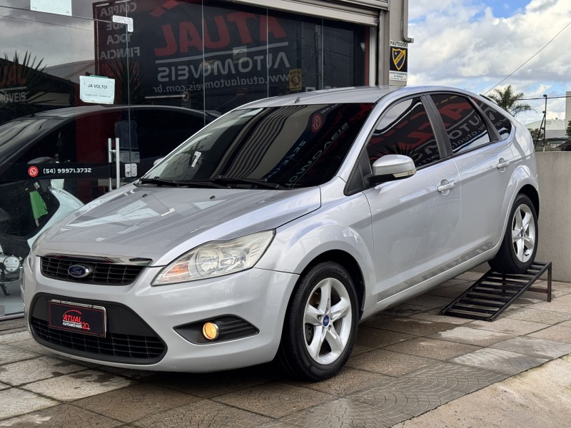 focus 1.6 8v flex 4p manual 2013 caxias do sul