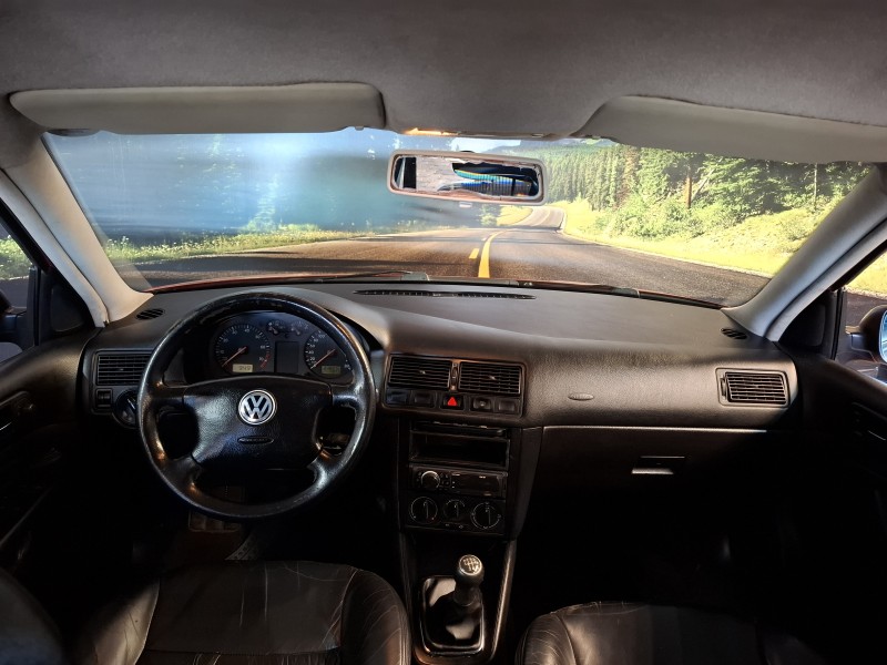 GOLF 1.6 MI 8V GASOLINA 4P MANUAL - 2002 - CAXIAS DO SUL