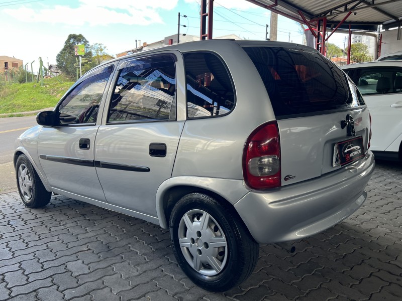 CORSA 1.0 EFI WIND 8V GASOLINA 4P MANUAL - 2001 - CAXIAS DO SUL