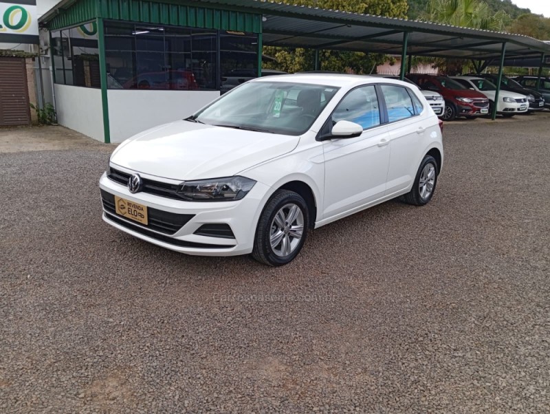 POLO 1.0 MPI 12V FLEX 4P MANUAL