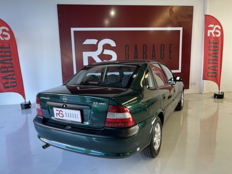 VECTRA 2.2 MPFI GLS 8V GASOLINA 4P MANUAL - 1999 - NOVO HAMBURGO