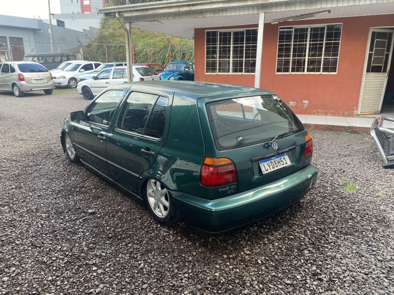 GOLF 1.8 MI GL 8V GASOLINA 4P MANUAL - 1997 - CAXIAS DO SUL
