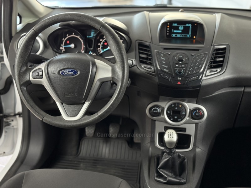 FIESTA 1.6 SEL HATCH 16V FLEX 4P MANUAL - 2017 - GUAPORé