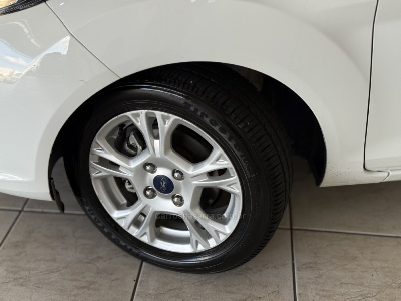 FIESTA 1.6 SEL HATCH 16V FLEX 4P MANUAL - 2017 - GUAPORé