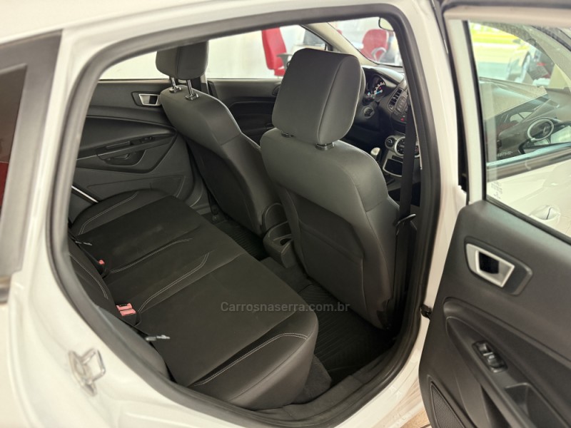 FIESTA 1.6 SEL HATCH 16V FLEX 4P MANUAL - 2017 - GUAPORé