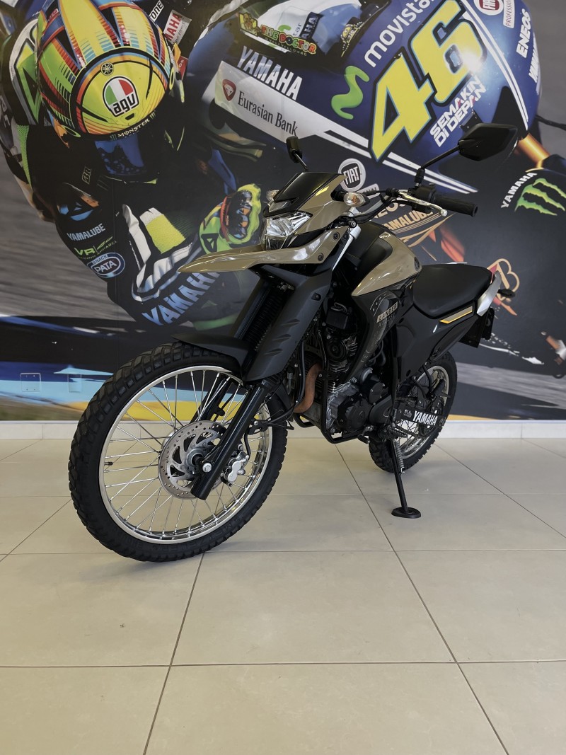 XTZ 250 LANDER - 2023 - PASSO FUNDO