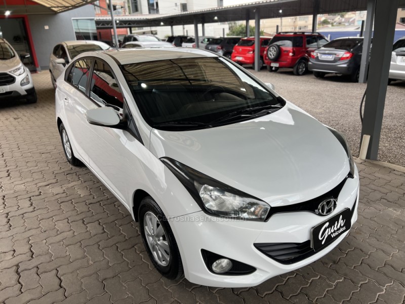 HB20S 1.6 COMFORT STYLE 16V FLEX 4P MANUAL - 2015 - BOM PRINCíPIO