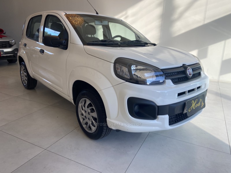 UNO 1.0 EVO ATTRACTIVE 8V FLEX 4P MANUAL - 2021 - CANELA