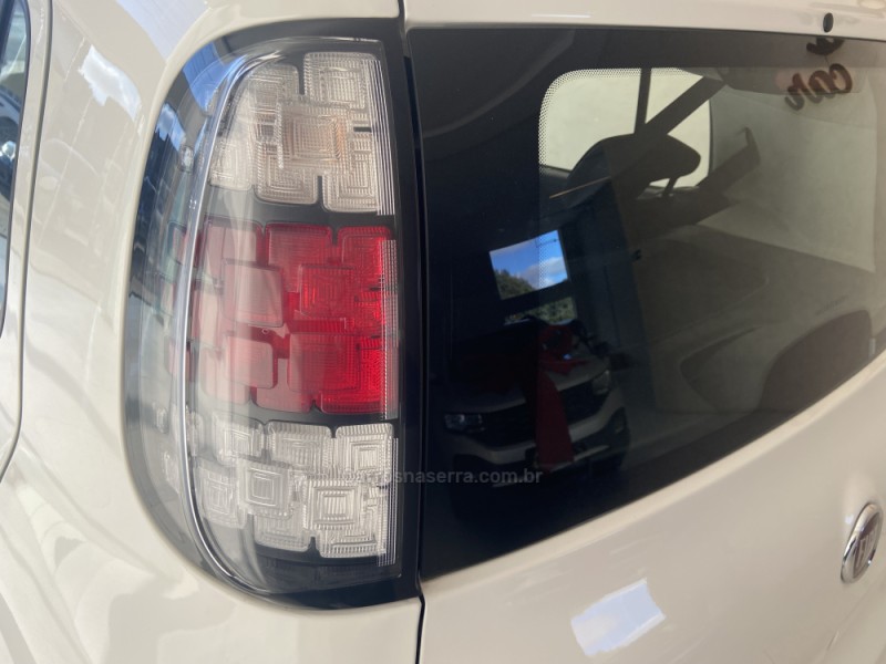 UNO 1.0 EVO ATTRACTIVE 8V FLEX 4P MANUAL - 2021 - CANELA