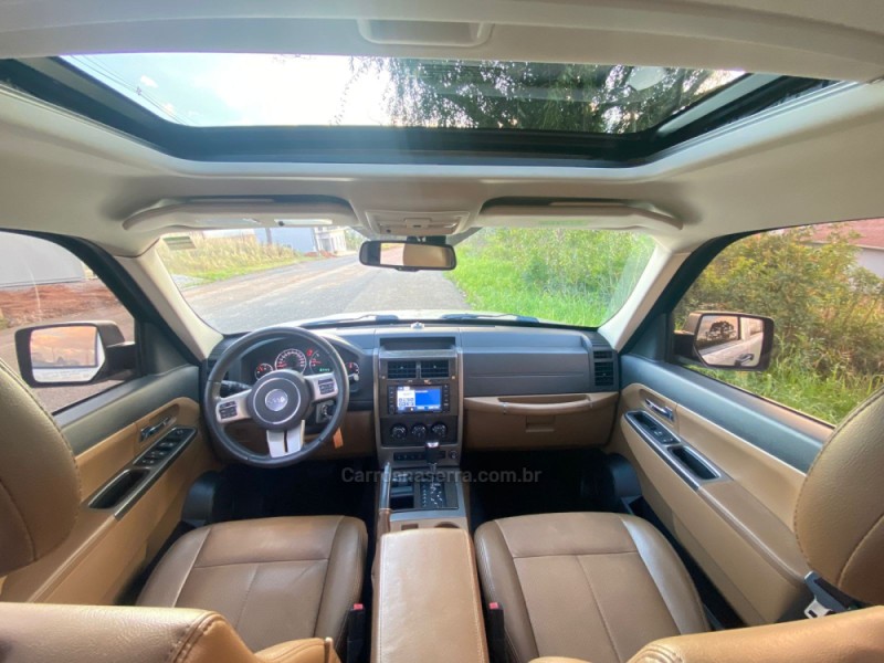 CHEROKEE 3.7 LIMITED 4X4 V6 12V GASOLINA 4P AUTOMÁTICO - 2012 - FLORES DA CUNHA