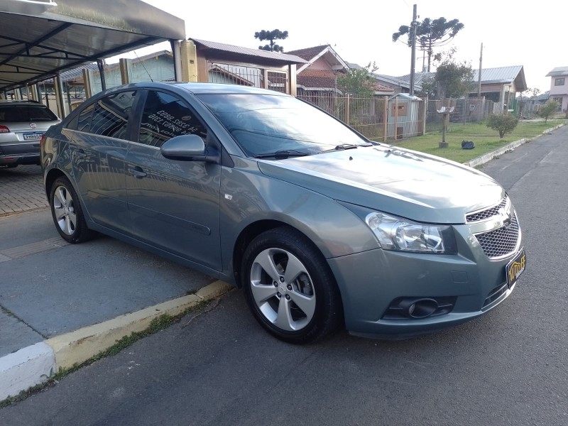 CRUZE 1.8 LT 16V FLEX 4P MANUAL