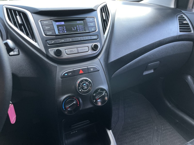 HB20 1.6 COMFORT 16V FLEX 4P MANUAL - 2017 - CAXIAS DO SUL