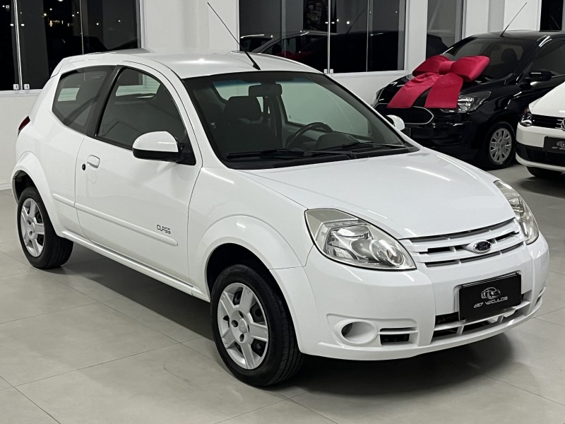 KA 1.0 MPI CLASS 8V FLEX 2P MANUAL - 2011 - BENTO GONçALVES