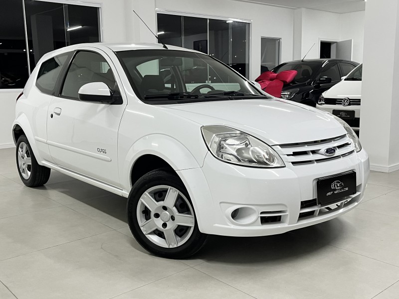 KA 1.0 MPI CLASS 8V FLEX 2P MANUAL - 2011 - BENTO GONçALVES