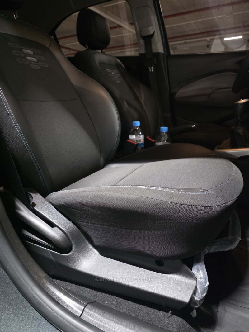 ONIX 1.4 MPFI LT 8V FLEX 4P MANUAL - 2019 - CAXIAS DO SUL