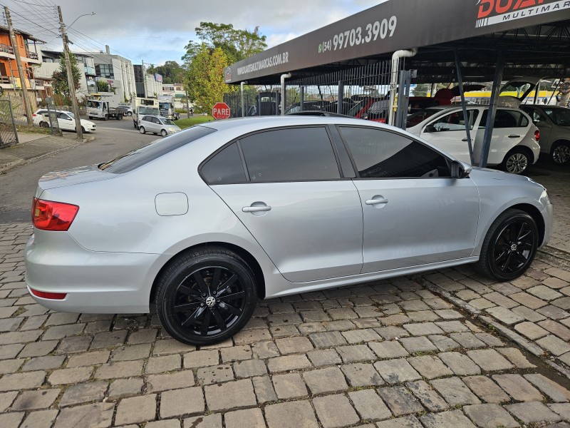 JETTA 2.0 COMFORTLINE FLEX 4P TIPTRONIC - 2012 - CAXIAS DO SUL