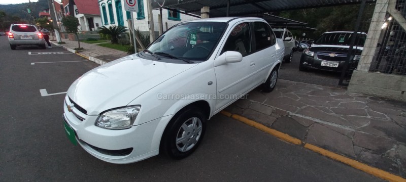 corsa 1.0 ls classic vhc 4p flex power 2014 picada cafe
